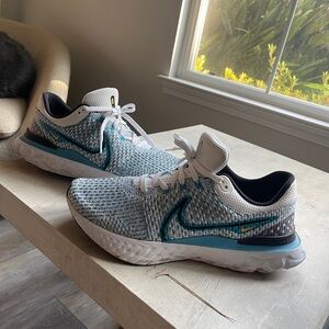 Nike React Infinity Flyknits
